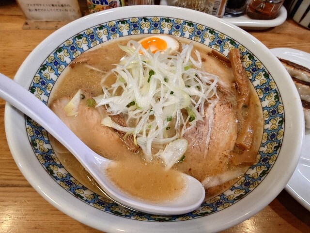 とんちんかん らーめん とんちんかん （豚珍館） - 渋沢/ラーメン | 食べログ