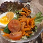 カタネカフェ - ミニサラダが美味しい