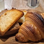 カタネカフェ - クロワッサン、ブリッシュなど