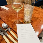 リストランテ ハラシマ - いつもの白ワインと本日のメニュー