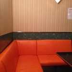 カラオケオンステージ - 201406  オンステージ 　室内（座席より右まわり）⇒