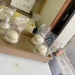 かわ瀬菓子舗 - 内観
