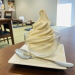 パセリ×タニタカフェ - 豆乳入りソフトクリーム