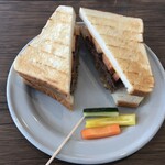 HERRINGS - プレーンハンバーガーセット（750円+300円）