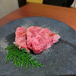 本町肉倶楽部 tongue be - ハラミ(ハーフ)