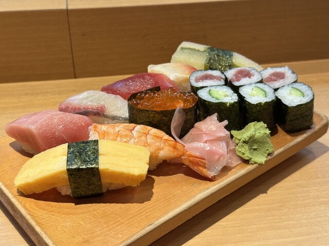 Oogi Sushi Chuoguchi Ten photo 4