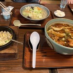 熊八珍 - ジャンボらーめん半焼きチャーハンセット1700円