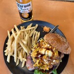 髙橋バーガー - 2024.12マンスリーバーガー かぼちゃのクリームマッシュ