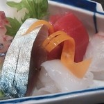 魯忍 - お造りの中トロ、平目、あおり烏賊、〆さば