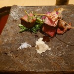 青蓮院門跡前 月おか - 近江牛と鹿児島産経産牛の炭火焼