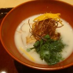 青蓮院門跡前 月おか - 鰤と大根餅の白味噌仕立て