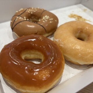 Well Well Doughnut_0