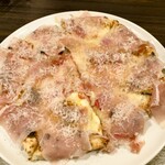 ピッツエリアバール　CACTUS　D'ORO - ・オイルピザ　プロシュート