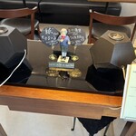 名曲カフェ エグモント - 紙のスピーカーだそうです。真ん中のベートーヴェンが指揮してます^_^