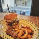 マンチズ バーガー シャック - 