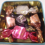 GODIVA - 料理写真:Gキューブが5粒