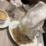 北海道イタリアン ミアボッカ - コーヒーを注いでから頂きました。