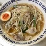五圓安 - （注）お土産用ラーメンを調理したものです、野菜が少なかったのが失敗(>_<)