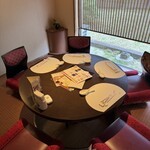 チャイナ 梅の花 - 個室