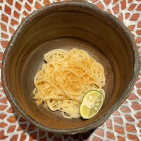 魚坐 - お凌ぎ　ウニとカラスミの稲庭うどん　オススメの一品