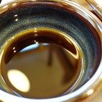 かみしろや - 出汁がほのかに香る濃い目、辛口と甘口の中間といった印象。かなりイケます。