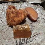 くろ﨑 - トラフグの唐揚げ、トラフグの煮凝り、カラスミ