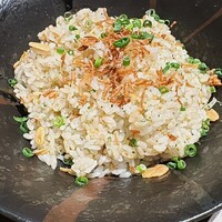 肉割烹 喰心 - ガーリックライス