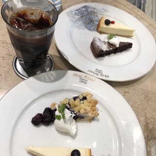 オクタホテルカフェ_1