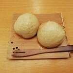 いぐさ - そばまんじゅう（¥320）