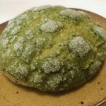 モグモグベーカリー - 緑茶サンライズ☆
            
            お茶のパンが売りの店だけあって、まずお茶のいい香りがします！
            さっくりビス生地の中は、甘めのホワイトクリームが、抹茶生地と相性よくマッチ！٩(๑´ڡ`๑)۶