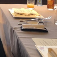 THE DINING シノワ唐紅花＆鉄板フレンチ蒔絵 - 