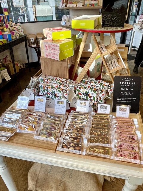 QUON CHOCOLATE Toyohashi Honten photo 3