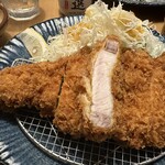 トンカツ ツキウマ 神山町 - 