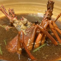 鮨 からす 十三店 - 伊勢海老の頭の赤出汁