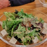 島ごはん あったかや - 島豆腐とちりめんじゃこのサラダ　ちりめん効いてる