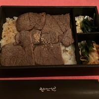 雪月花 大野店 - ヒレ弁当