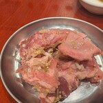 焼肉ここから - のどちんこ