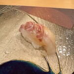 金澤 鮨 洋次郎 - 平すずき