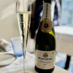 Ristorante Crocifisso - フランチャコルタ　モンテロッサ