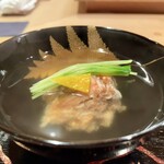 炭火割烹 いふき - 椀物はコッペガニ(勢子ガニ)のメスの真丈風