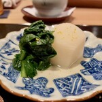 炭火割烹 いふき - 口直しにかぶらと京菊菜の炊き合わせ