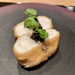 炭火割烹 いふき - 河豚の白子の天麩羅キャビアのせ
