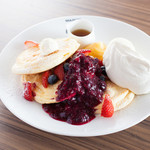 Mezondo jiji - Ricotta Cheese Pancake~リコッタチーズパンケーキ~ベリー&ベリーのミルフィーユ風 Berry & Berry mille-feuille Pancake