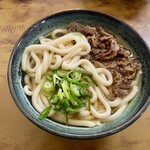 大力うどん - 肉うどん　390円