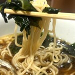 煮干しのビリー - ワカメと絡めて旨し♪