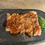 炭火焼肉・にくなべ屋 神戸びいどろ - 上ミノ