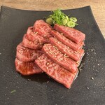 炭火焼肉・にくなべ屋 神戸びいどろ - ミスジ