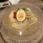 炭火焼肉・にくなべ屋 神戸びいどろ - 冷麺