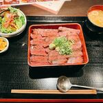 ステーキハウス 听 - 