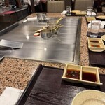 鉄板焼ステーキ 一ッ葉ミヤチク - 